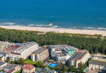 Maloves Resort & Spa has Balcony rooms