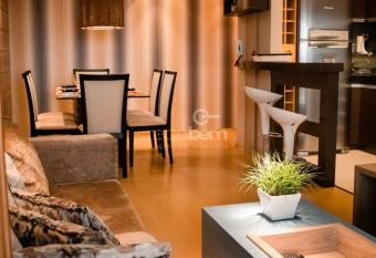 Apto   lamos 4 pessoas Nova Petr  polis allows 18 year olds to book a room