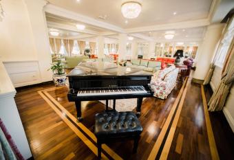 Versilia Golf Resort has Balcony rooms