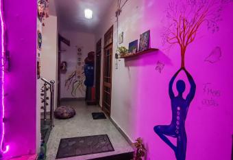 Space house hostel allows 18 year olds to book a room