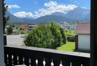 Giulias Budget Haus allows 18 year olds to book a room