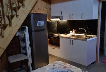 Kalaj has Balcony rooms