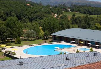 One bedroom appartement at Ponte da Barca 100 m away from the beach with city view shared pool and terrace has Balcony rooms