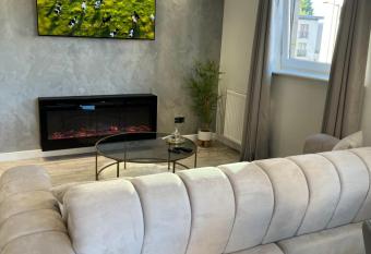 Strada Luxury Apartment has Balcony rooms