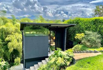 Entre Bamb  s has Balcony rooms