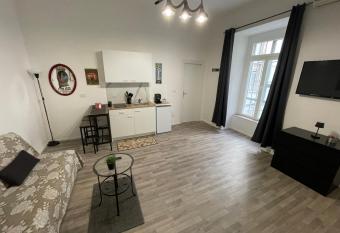 Plan B allows 18 year olds to book a room