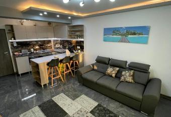 Above the World has Balcony rooms