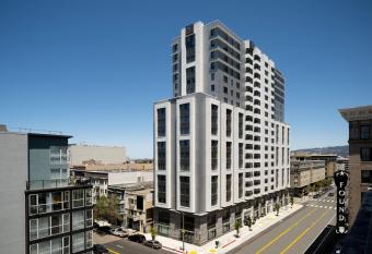 AC Hotel by Marriott Oakland Downtown allows 18 year olds to book a room