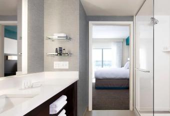 Residence Inn by Marriott Oakland Downtown allows 18 year olds to book a room