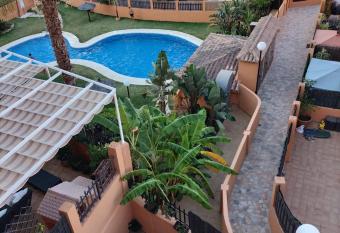 Stunning detached villa has Smoking/Balcony rooms