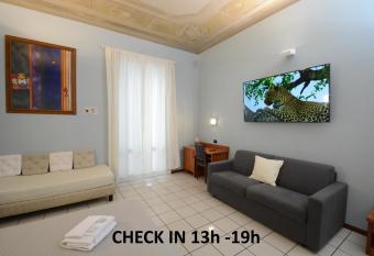 Soana City Rooms allows 18 year olds to book a room