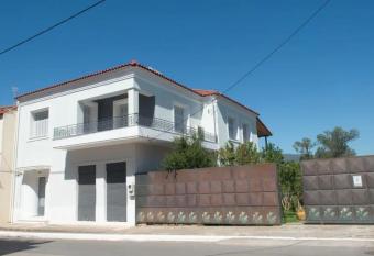 G&N APARTMENT has Balcony rooms