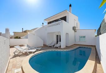 Casa Serra e Mar has Balcony rooms