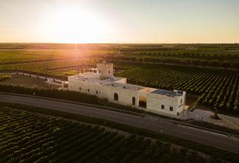 Masseria Torleanzi Wine Relais allows 18 year olds to book a room
