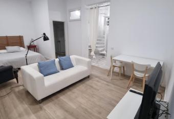 Alojamiento en pleno Santa Cruz de Tenerife has Balcony rooms