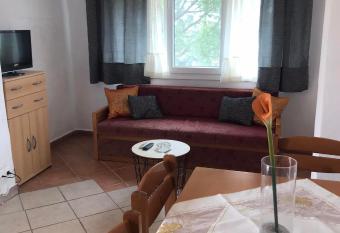 Sunset Escape has Balcony rooms