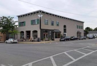 The Northport Inn Boutique Hotel R202 allows 18 year olds to book a room