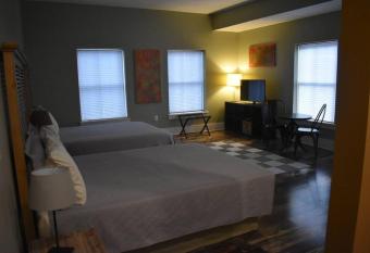 Northport Inn Boutique Hotel Room 8 allows 18 year olds to book a room