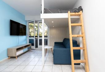 Studio Seignosse proche plage has Balcony rooms