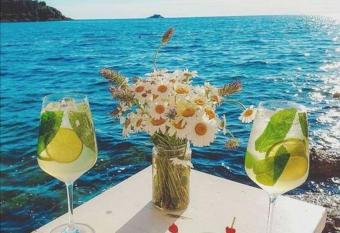 Apartments Mary & Private FREE PARKING has Balcony rooms