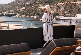 Dave by the Beach Loutraki, a member of Brown Hotels allows 18 year olds to book a room