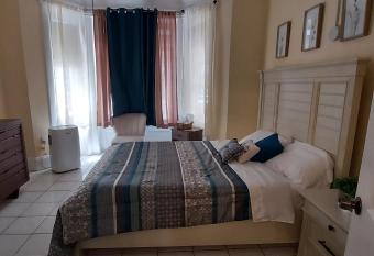 Private Room in WNY,NJ 10 minutes from NYC #4 allows 18 year olds to book a room