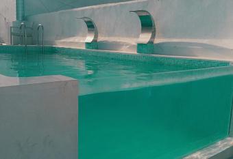 Bonito apartamento completo en el casco antiguo de C  diz has Balcony rooms