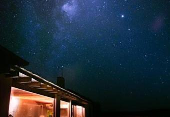 Hermosa casa de campo rodeada de bosque natural has Balcony rooms