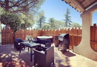 La Casa De Jupas has Balcony rooms