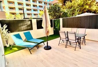 Albir21 Ground floor by Albir Proper Properties has Balcony rooms