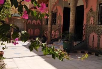 Villa Eden has Balcony rooms