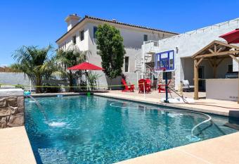 BILTMORE BLISS   Rooftop w/ Mountain/City View, Pool has Balcony rooms