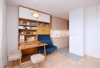 Studio Gdynia 1965 allows 18 year olds to book a room