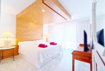 Precioso apartamento en casco antiguo de Altea has Balcony rooms