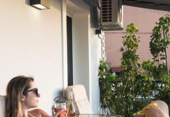 Boboli Holiday House Acharavi Corfu has Balcony rooms