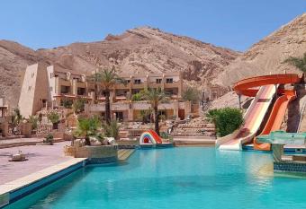 Tobya Village Hotel has Balcony rooms