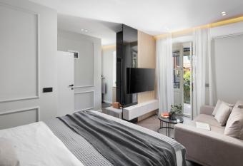 Oia Room has Balcony rooms