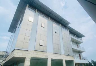 Algara Puncak Hotel has Balcony rooms