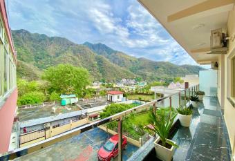 Tapovan New Residency By FTP Hotels has Balcony rooms