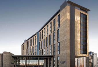 Student Only Zeni 5 Bed Apartment Liverpool allows 18 year olds to book a room