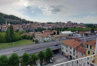Serravalle Apartment allows 18 year olds to book a room