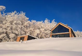 Reset Kud  acze has Balcony rooms