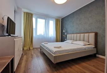 Resedinta de la mare 2 camere Mamaia Nord has Balcony rooms