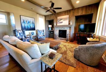 Riverbend Villa #133 has Balcony rooms