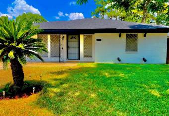 Stop Inn Stay Hostel allows 18 year olds to book a room