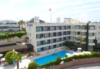 Side Kervan Hotel has Smoking/Balcony rooms