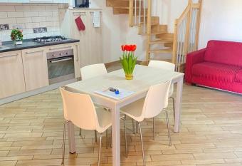 Country Love Dragona House tra mare e citt   allows 18 year olds to book a room