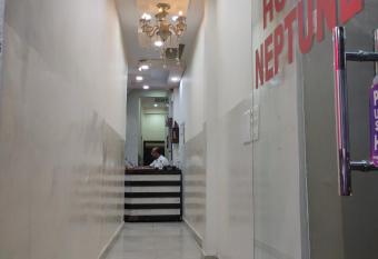 Hotel Neptune allows 18 year olds to book a room