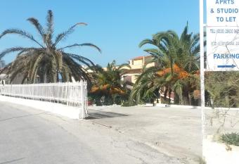 Natassa House 1 has Balcony rooms