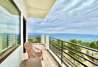 The Periyar Herbal Resort has Balcony rooms